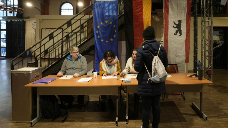 Явка на парламентских выборах в Германии пока ниже, чем в 2021 году