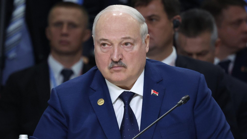 "Подключайте армию". Над Белоруссией нависла угроза