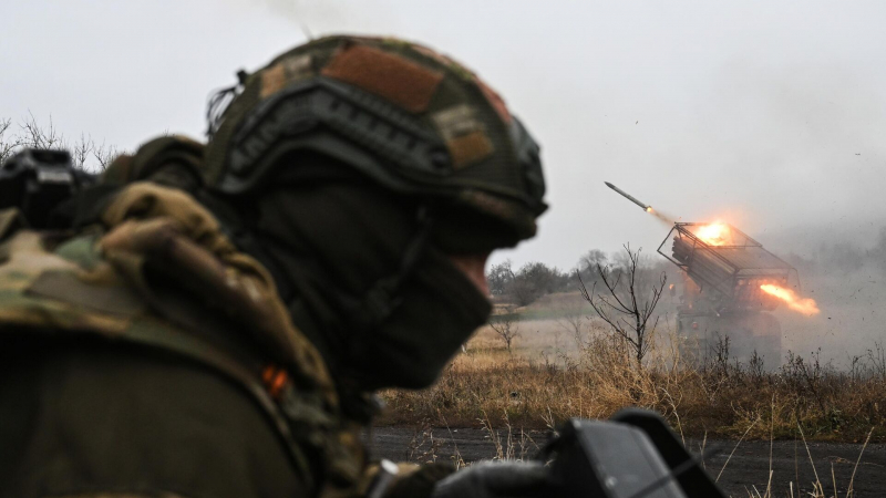 Российские войска заняли центр Новоочеретоватого, заявил Рогов